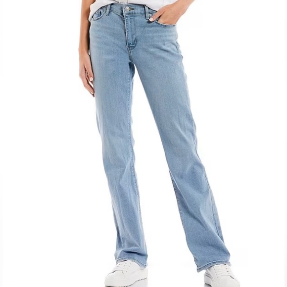 Levi's Denim - Levi’s Strauss Classic Light Denim Boot Cut Jeans Zero Distressing Size 4